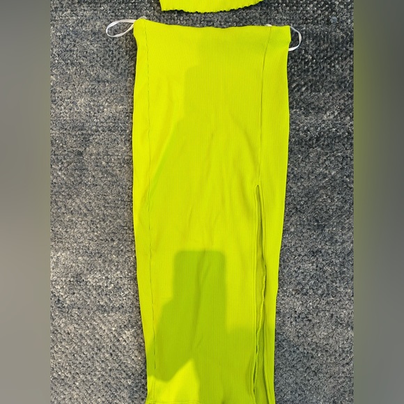 2 piece set - Picture 3 of 4